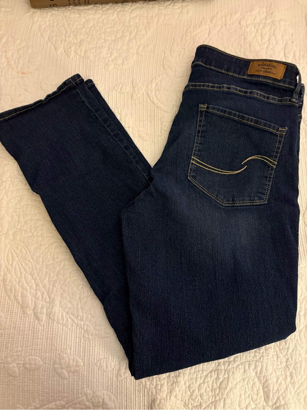 Signature Women’s Modern Slim Jeans in Dark Blue Denim Size 16 Long